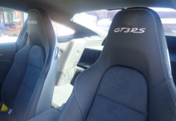 2019 Porsche 911 - Image 32