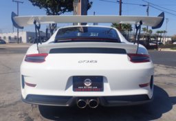 2019 Porsche 911 - Image 12