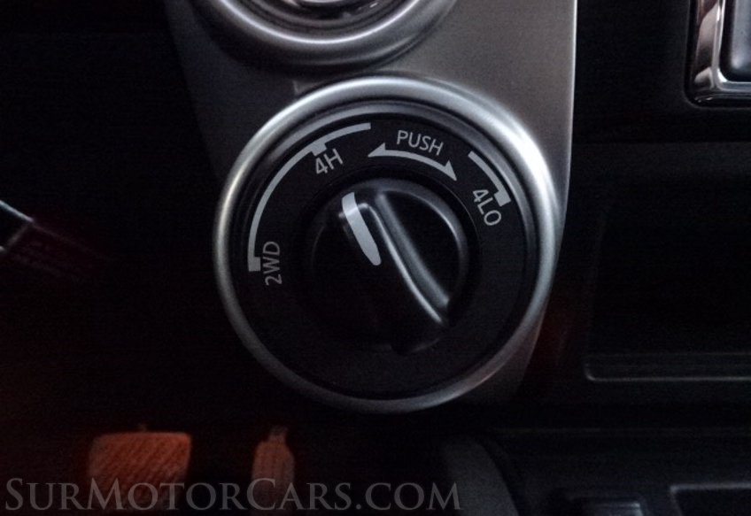 2018 Nissan Titan - Image 41