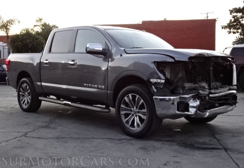 2018 Nissan Titan - Image 4