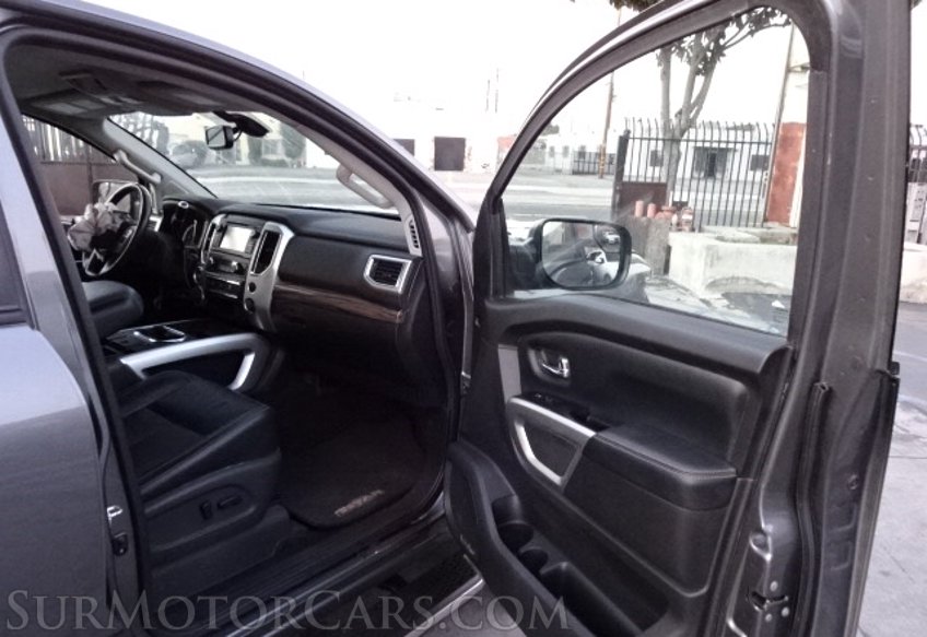 2018 Nissan Titan - Image 23