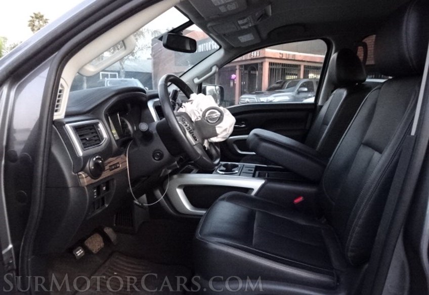 2018 Nissan Titan - Image 28