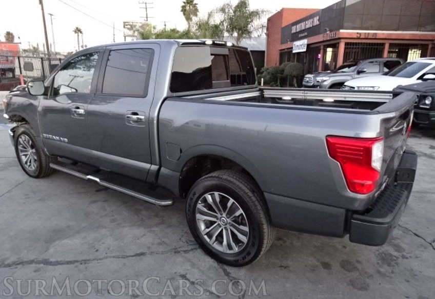 2018 Nissan Titan - Image 5