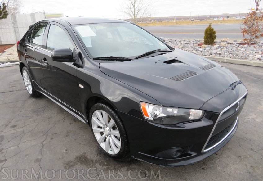 2010 Mitsubishi Lancer - Image 4