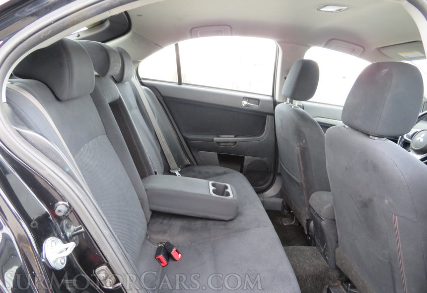 2010 Mitsubishi Lancer - Image 29