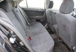 2010 Mitsubishi Lancer - Image 28