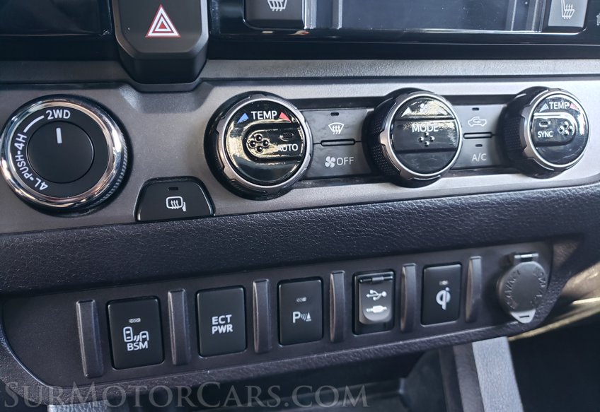 2017 Toyota Tacoma - Image 31