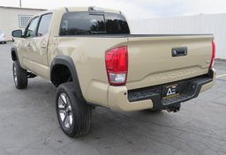 2017 Toyota Tacoma - Image 10