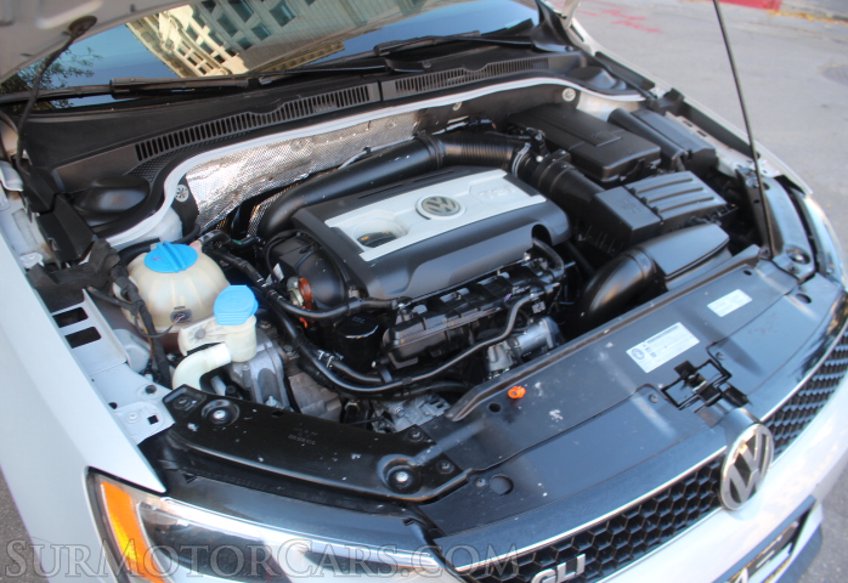 2012 Volkswagen GLI - Image 39