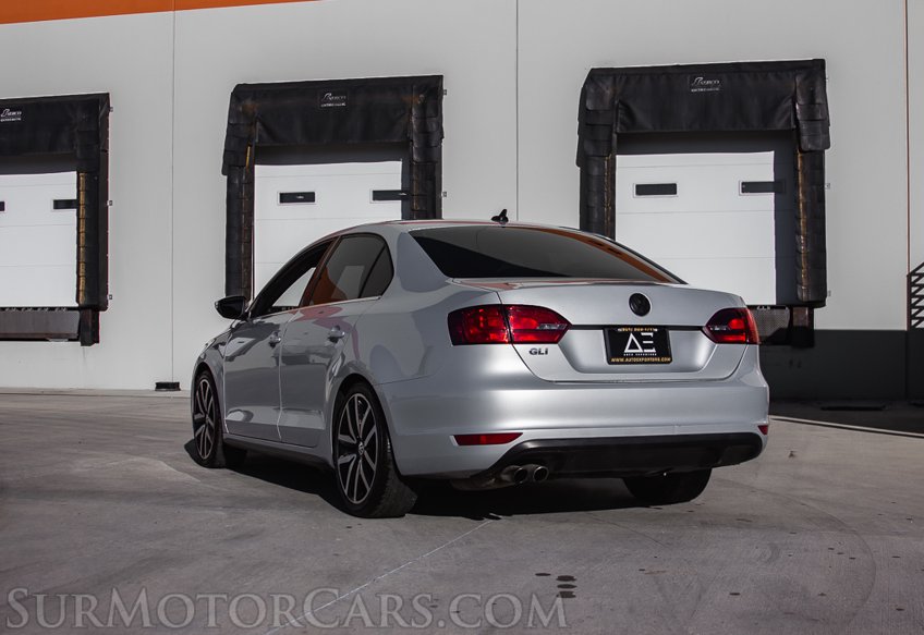 2012 Volkswagen GLI - Image 9