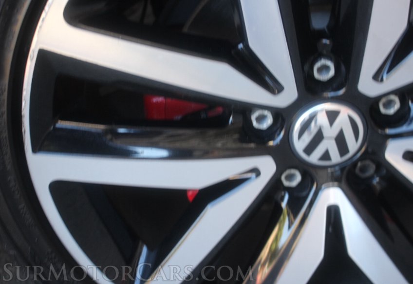 2012 Volkswagen GLI - Image 36