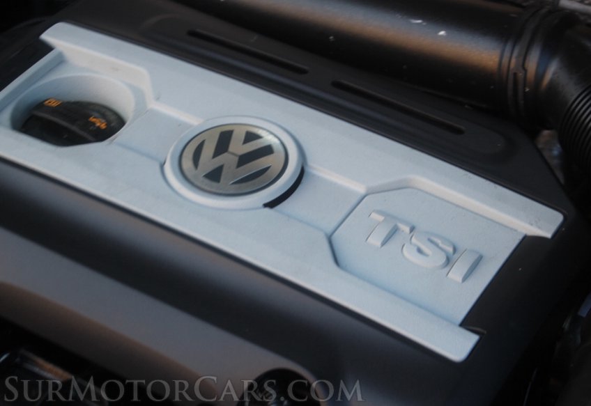 2012 Volkswagen GLI - Image 34