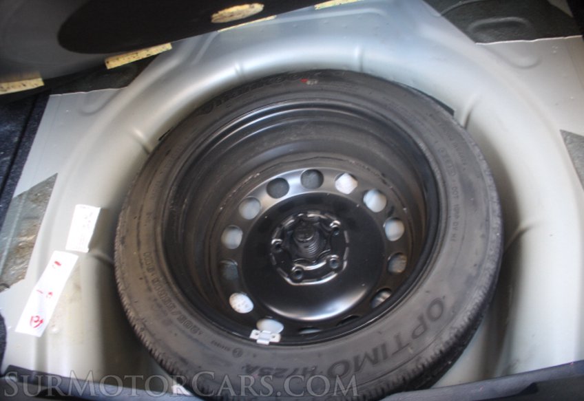 2012 Volkswagen GLI - Image 35