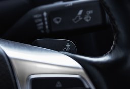 2012 Volkswagen GLI - Image 30