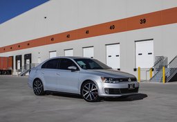 2012 Volkswagen GLI - Image 4