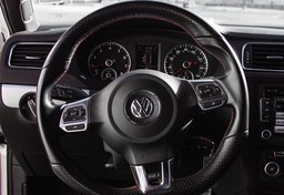 2012 Volkswagen GLI - Image 20