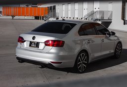 2012 Volkswagen GLI - Image 10