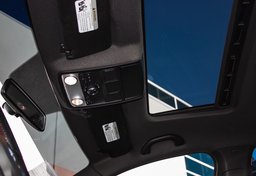 2012 Volkswagen GLI - Image 8