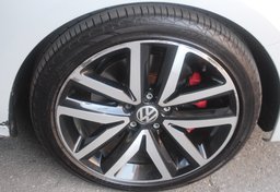 2012 Volkswagen GLI - Image 37