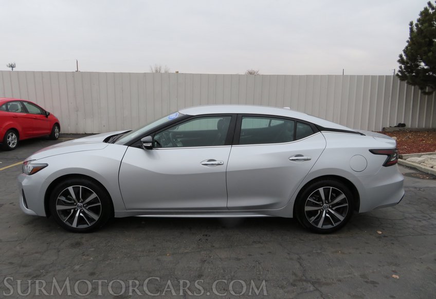 2019 Nissan Maxima - Image 10