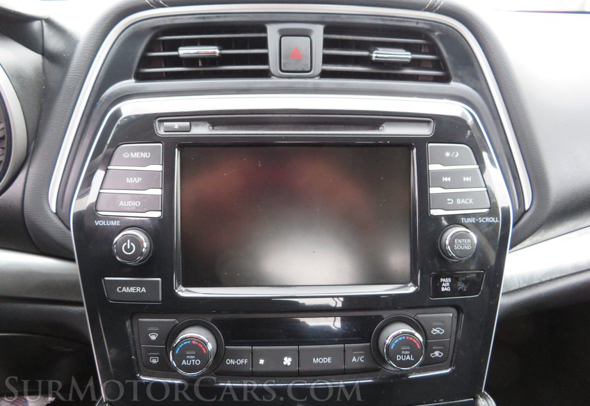 2019 Nissan Maxima - Image 33