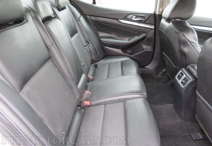 2019 Nissan Maxima - Image 26