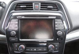 2019 Nissan Maxima - Image 34