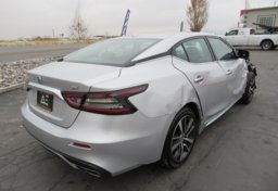 2019 Nissan Maxima - Image 5