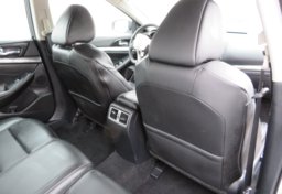 2019 Nissan Maxima - Image 27