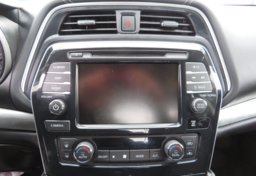 2019 Nissan Maxima - Image 33