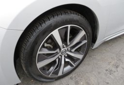 2019 Nissan Maxima - Image 46