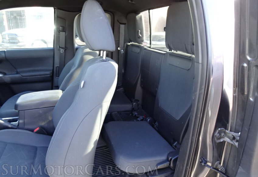 2016 Toyota Tacoma - Image 31