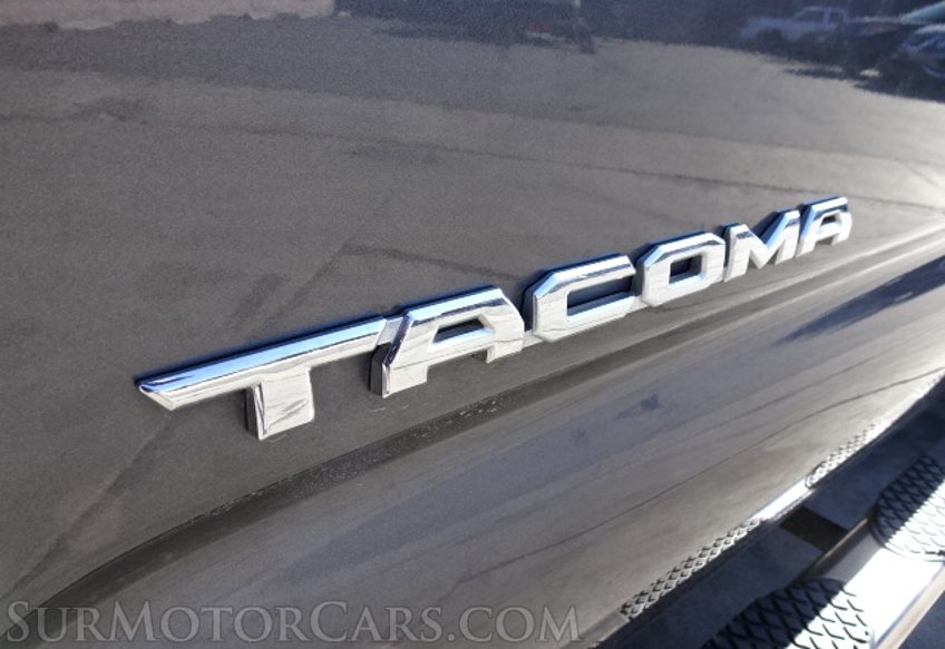 2016 Toyota Tacoma - Image 22