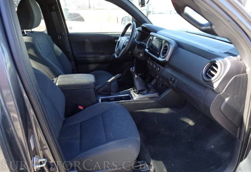 2016 Toyota Tacoma - Image 25