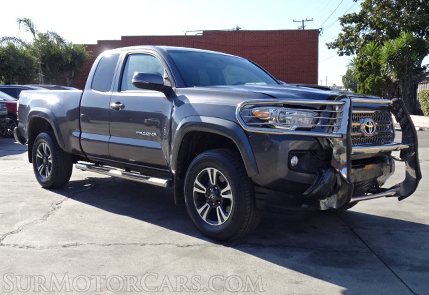 2016 Toyota Tacoma - Image 3