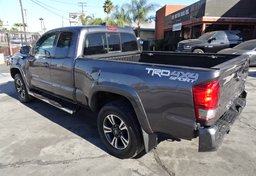 2016 Toyota Tacoma - Image 7