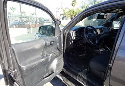 2016 Toyota Tacoma - Image 24