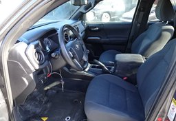 2016 Toyota Tacoma - Image 28