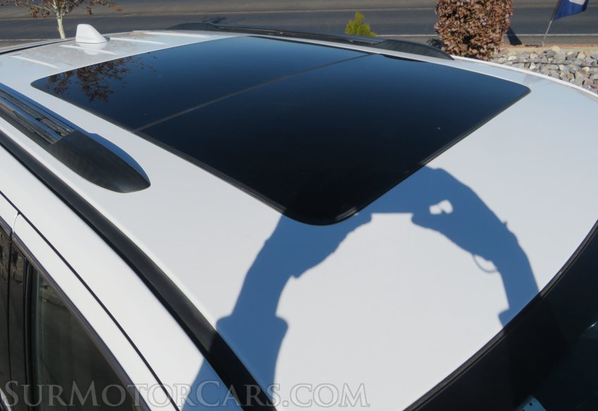 2014 Jeep Grand Cherokee - Image 17