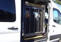 2017 Ford Transit Van - Image 23