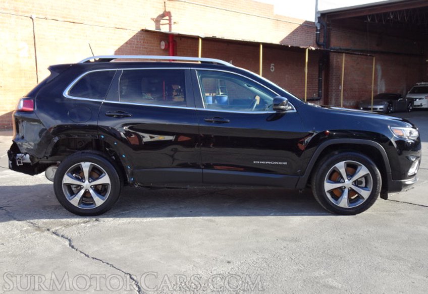 2019 Jeep Cherokee - Image 6