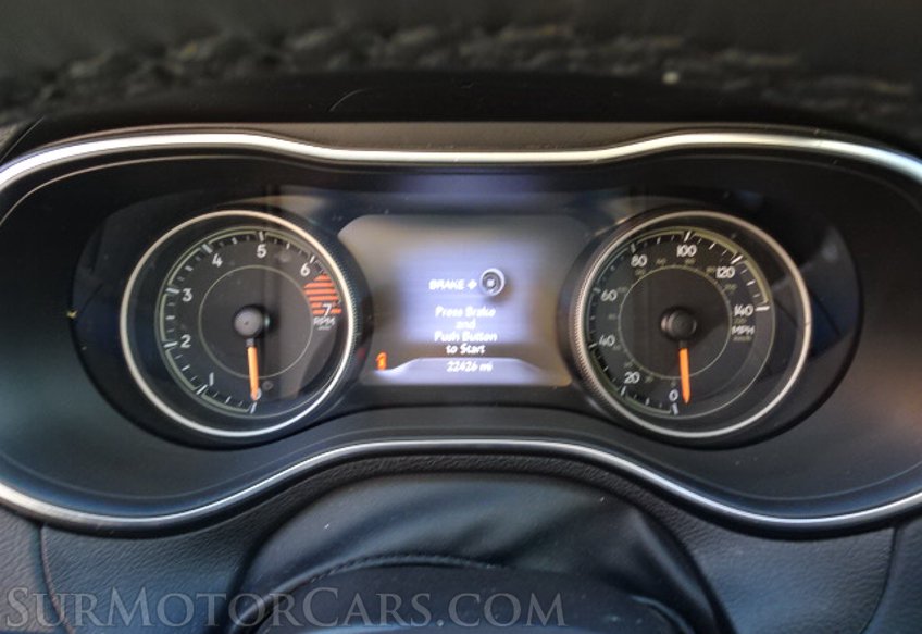 2019 Jeep Cherokee - Image 37