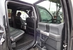 2019 Ford F-150 - Image 29