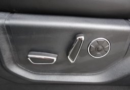 2019 Ford F-150 - Image 50