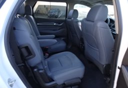 2020 Buick Enclave - Image 30