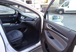 2020 Buick Enclave - Image 22