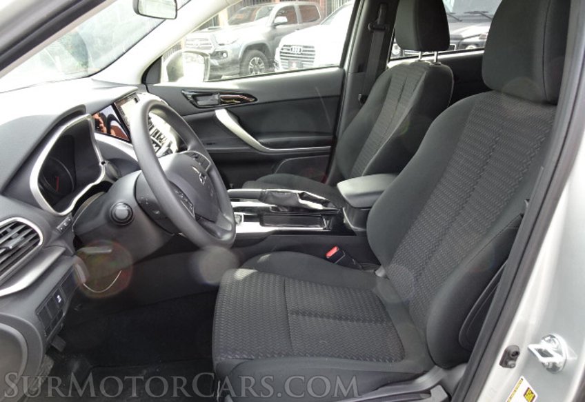 2020 Mitsubishi Eclipse Cross - Image 25