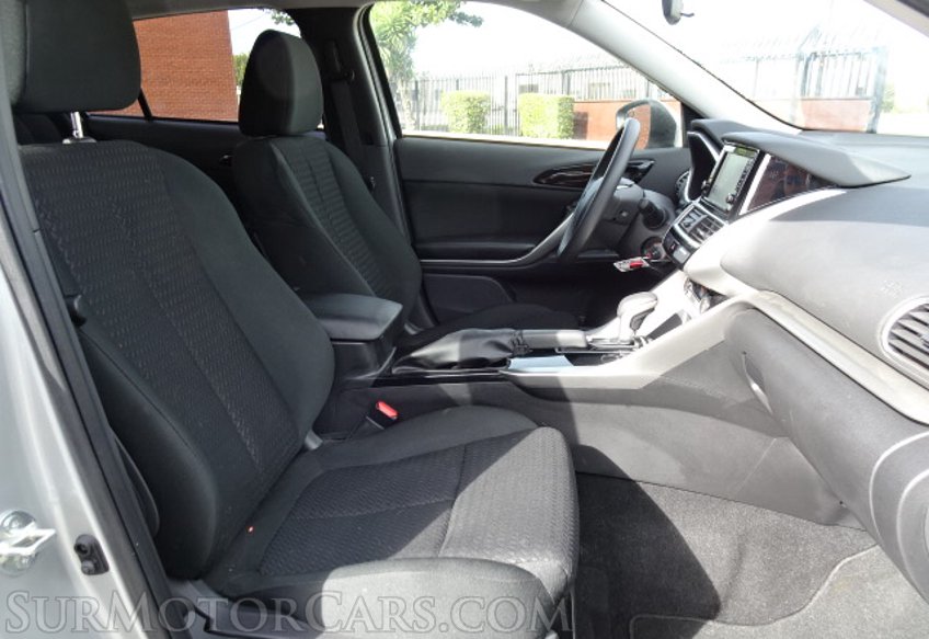 2020 Mitsubishi Eclipse Cross - Image 26