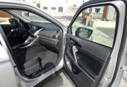 2020 Mitsubishi Eclipse Cross - Image 22