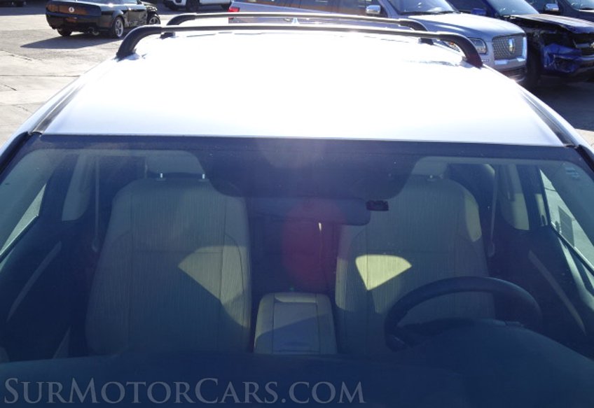 2016 Toyota Highlander - Image 13